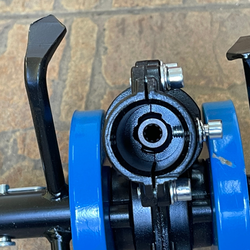 Насадка-культиватор для триммера 26мм 9зуб гусиные лапки (разрыхлитель)