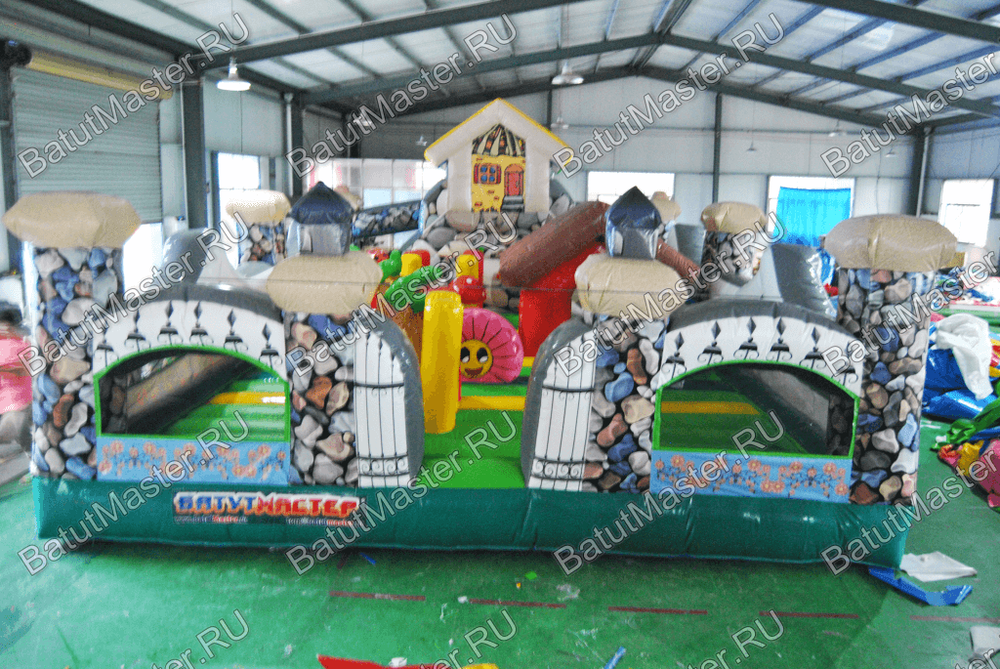 Коммерческий надувной батут "Терем" 9*6*4 м