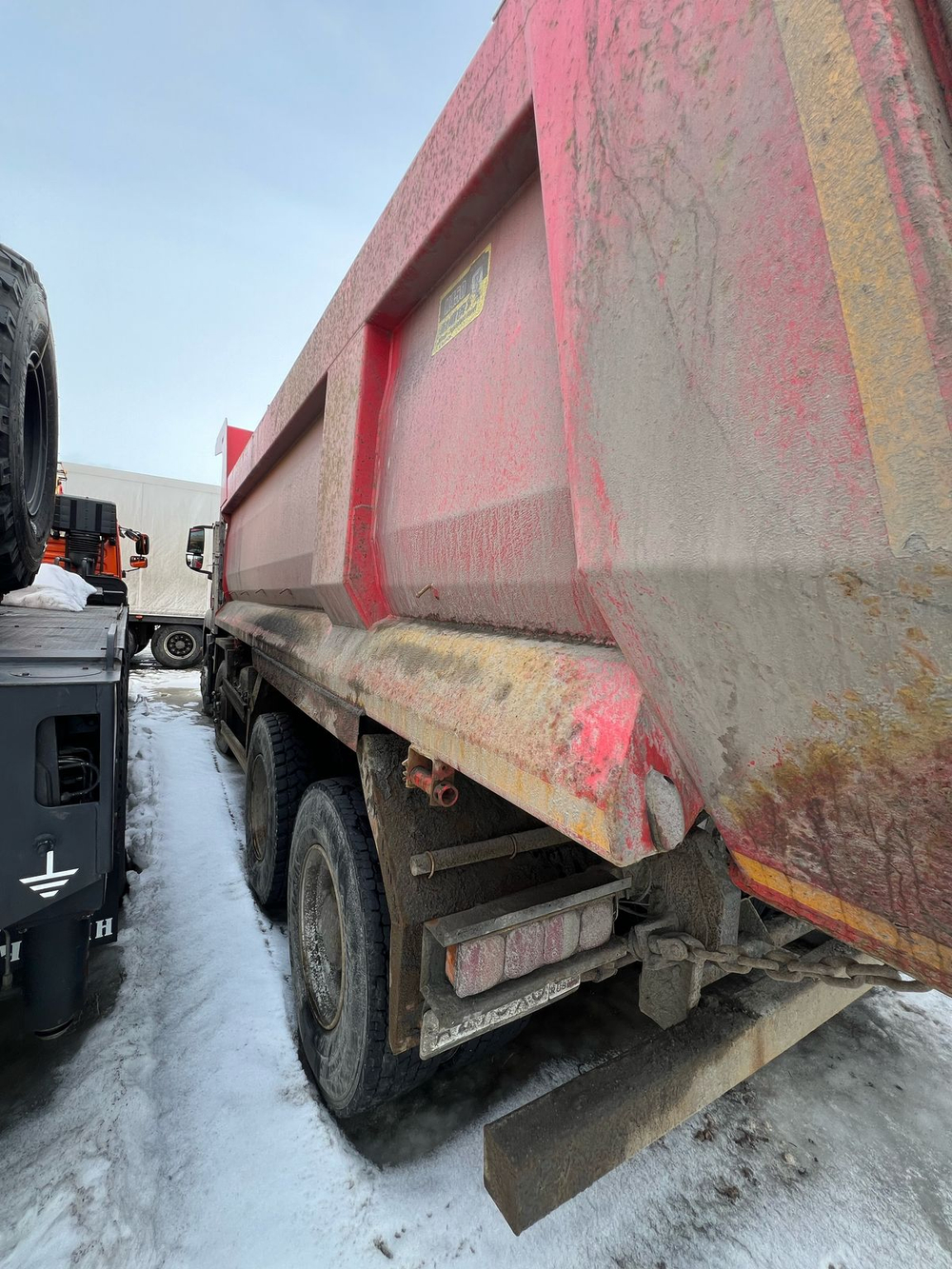 SITRAK C7H 8x4 Самосвал ZZ3316V306ME (Дизельный, 12,4 л, 480 л.с., МТ)