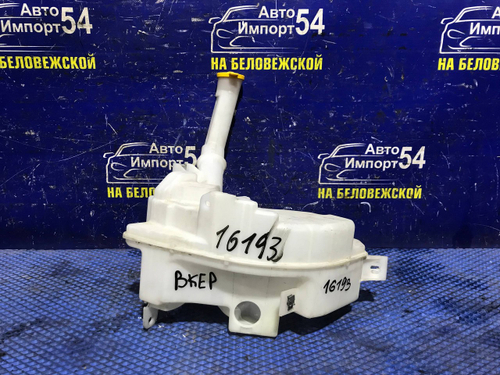 Бачок омывателя MAZDA AXELA 2003-2006