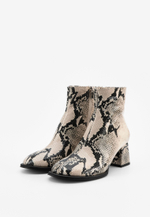 Ботильоны // Inga // Snake Milky