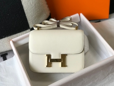 Hermes Constance 18/ 24