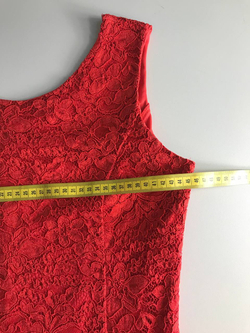 Платье Oodji ажурное, визуально на 42 размер