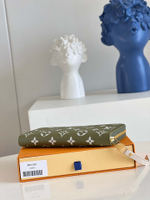 Louis Vuitton Zippy Wallet
