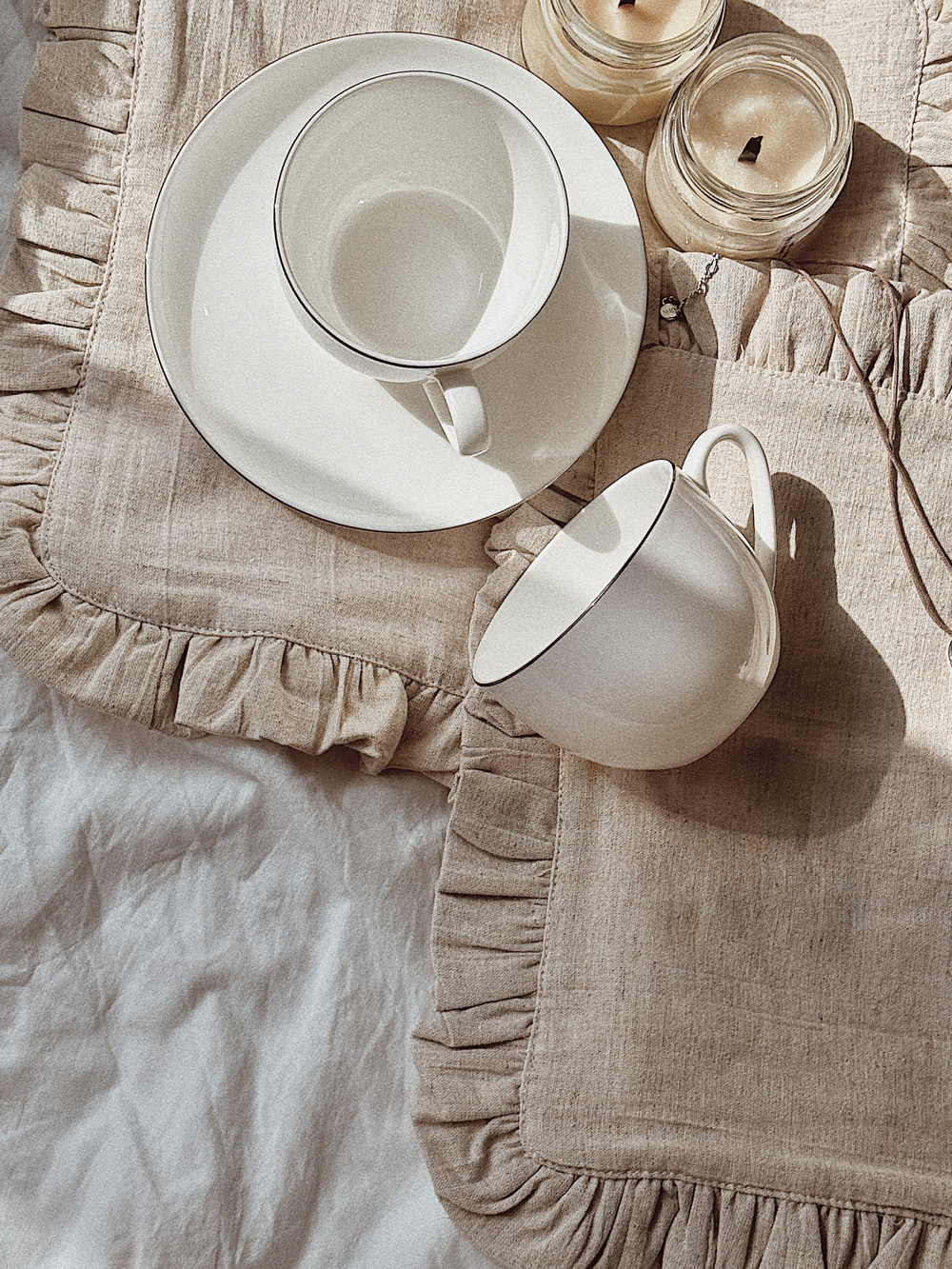 Сет льняных салфеток бежевый 33х33 см.