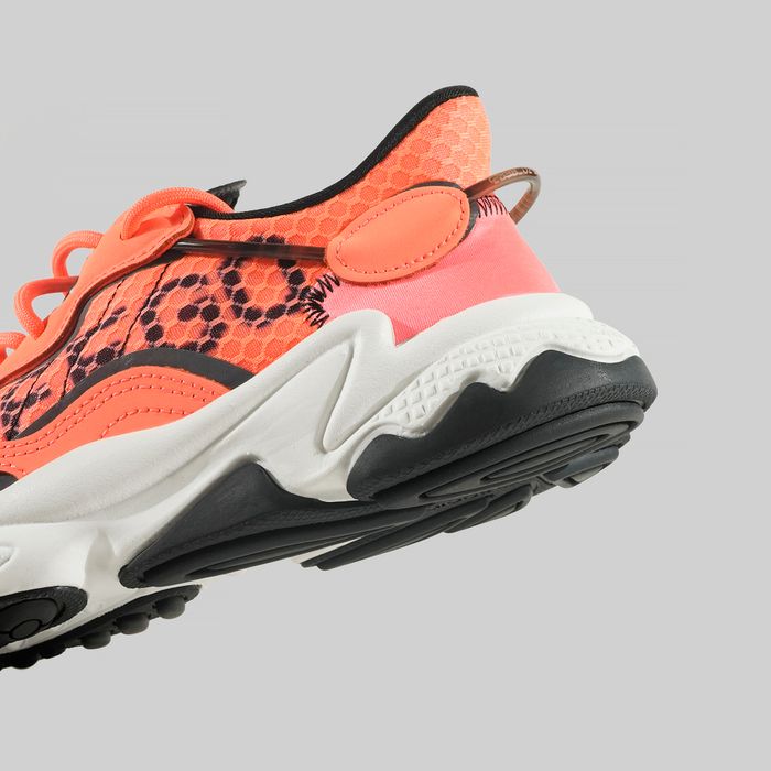 Кроссовки Adidas Originals Ozweego артикул:EG8797 - купить в магазине Дайс