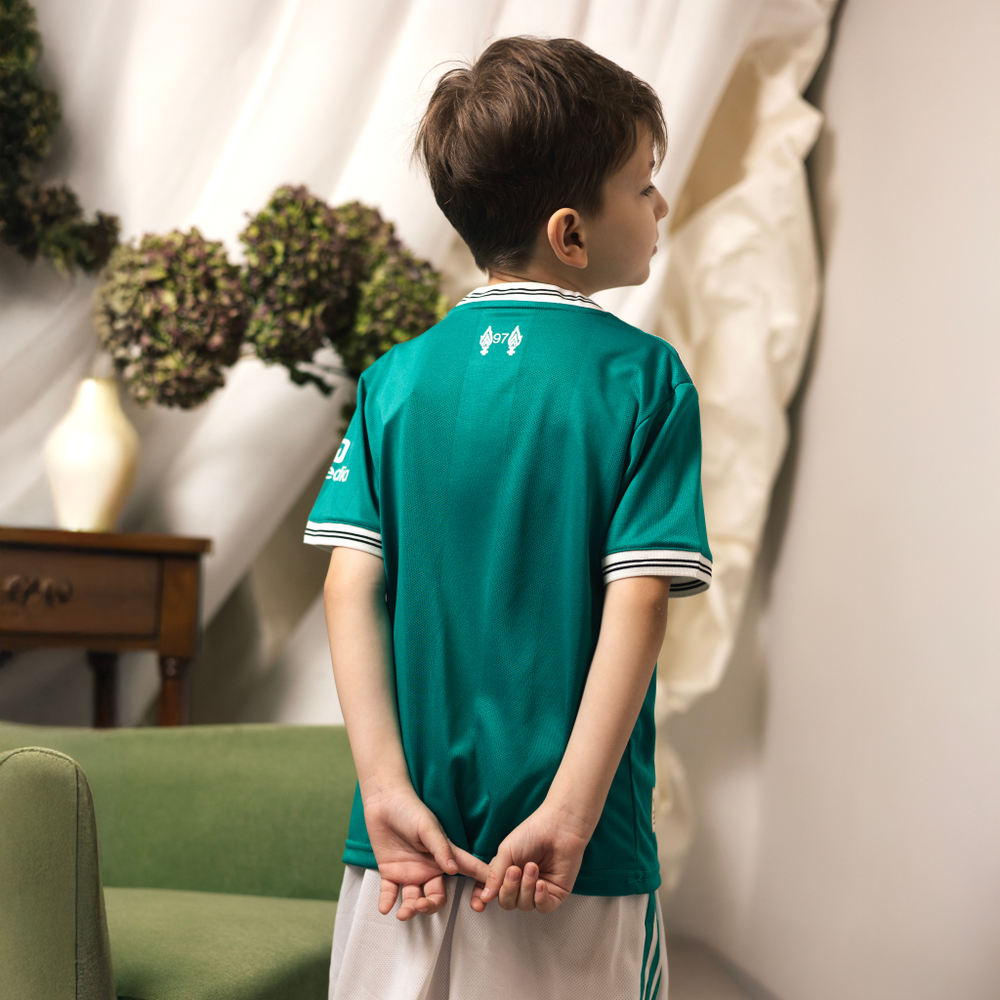 Ливерпуль / 3-я / Игровая / Детские формы