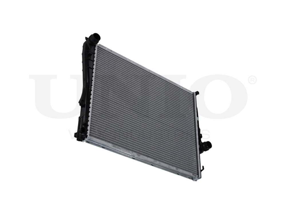 Радиатор охлаждения двигателя UNIO RAD-10097