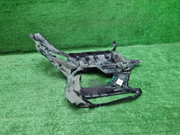 Кронштейн переднего бампера лев. BMW X6M F96 19-23