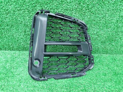 Решетка переднего бампера BMW X1 F48 19-22 M-paket