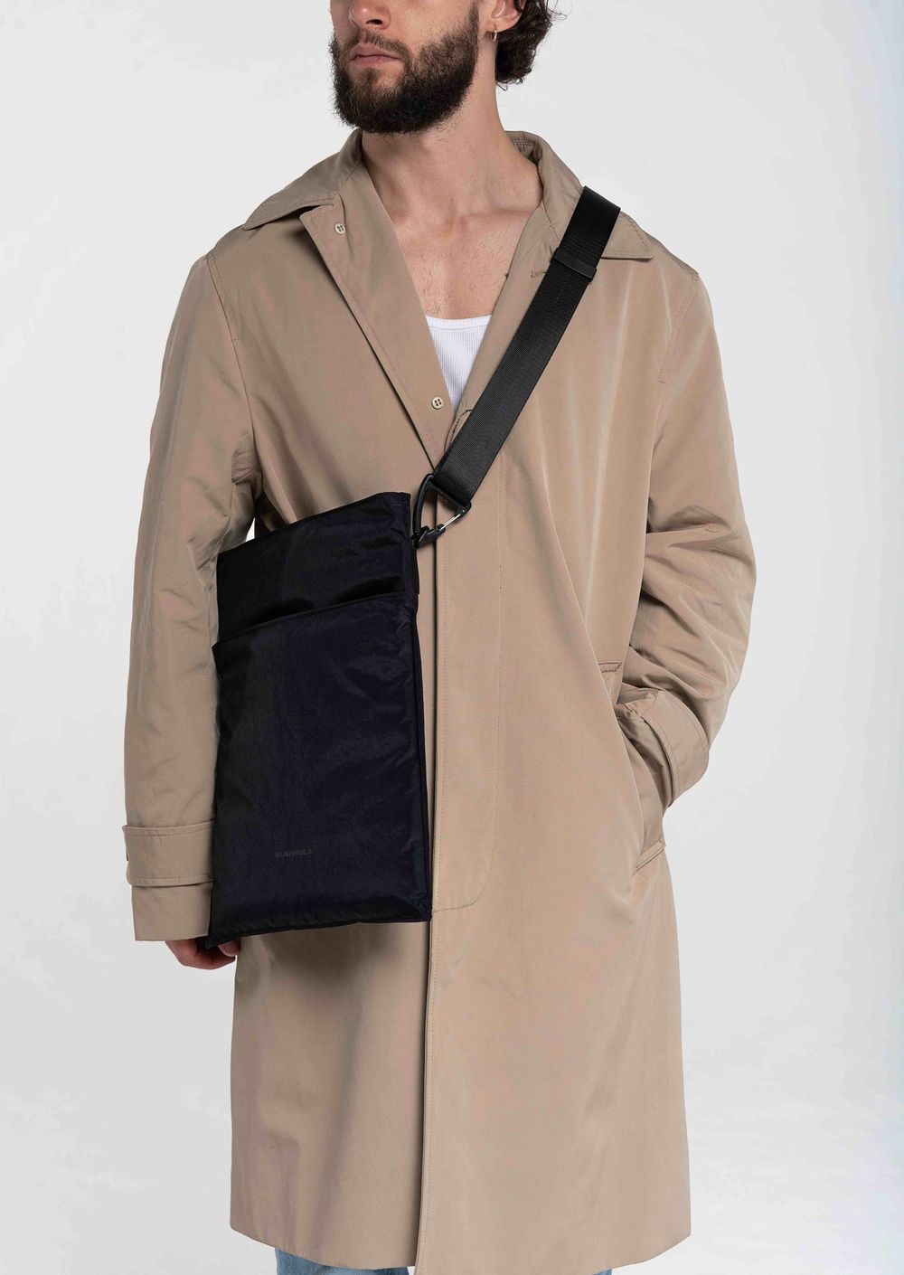 Купить Сумка Mushmula Мессенджер F1 Гибридный черная Сумка Mushmula Мессенджер F1 Гибридный черная