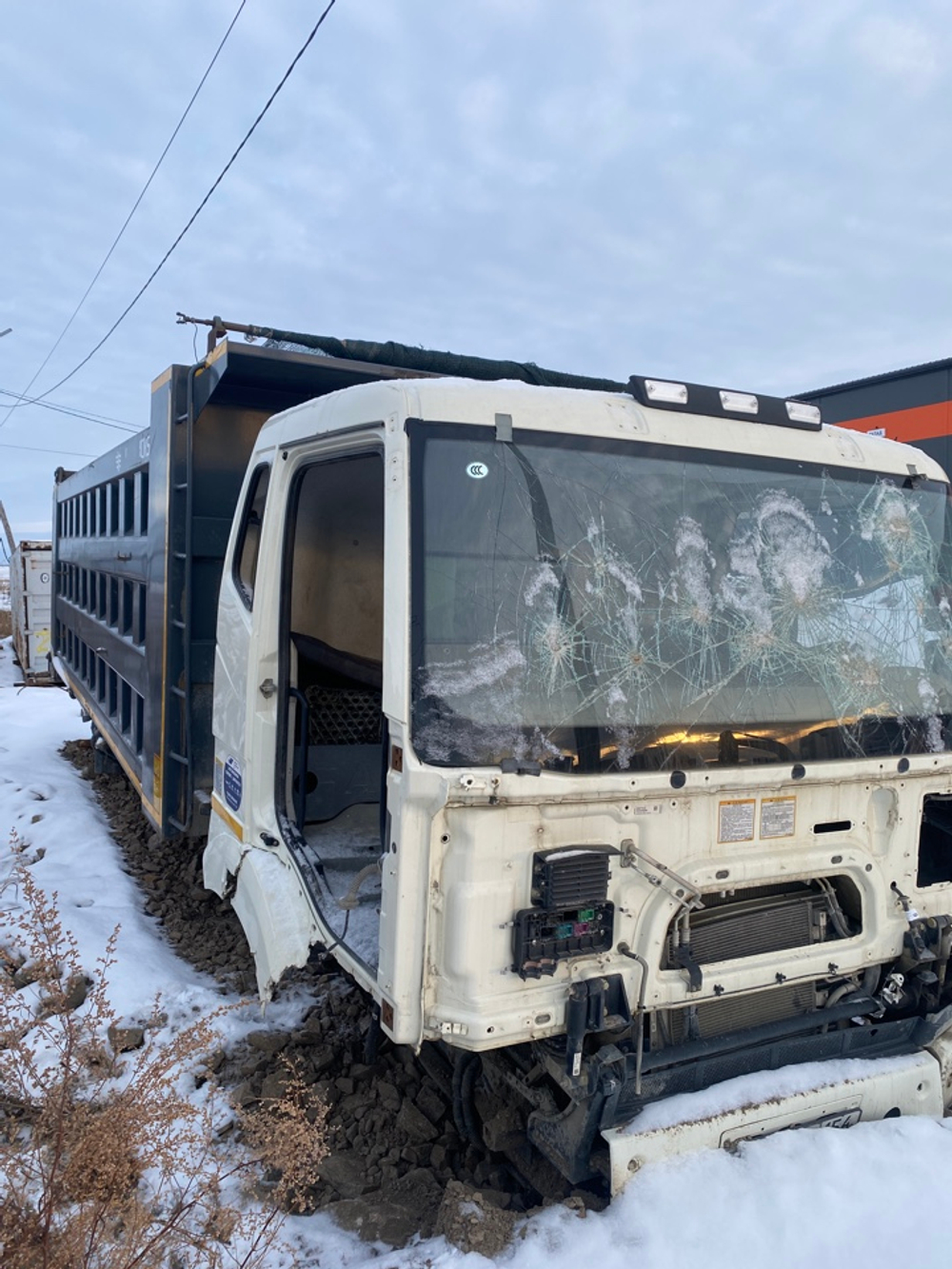 FAW J6 8x4 Самосвал СА3310Р66K24T4E5 (Дизельный, 11,1 л, 420 л.с., МТ)