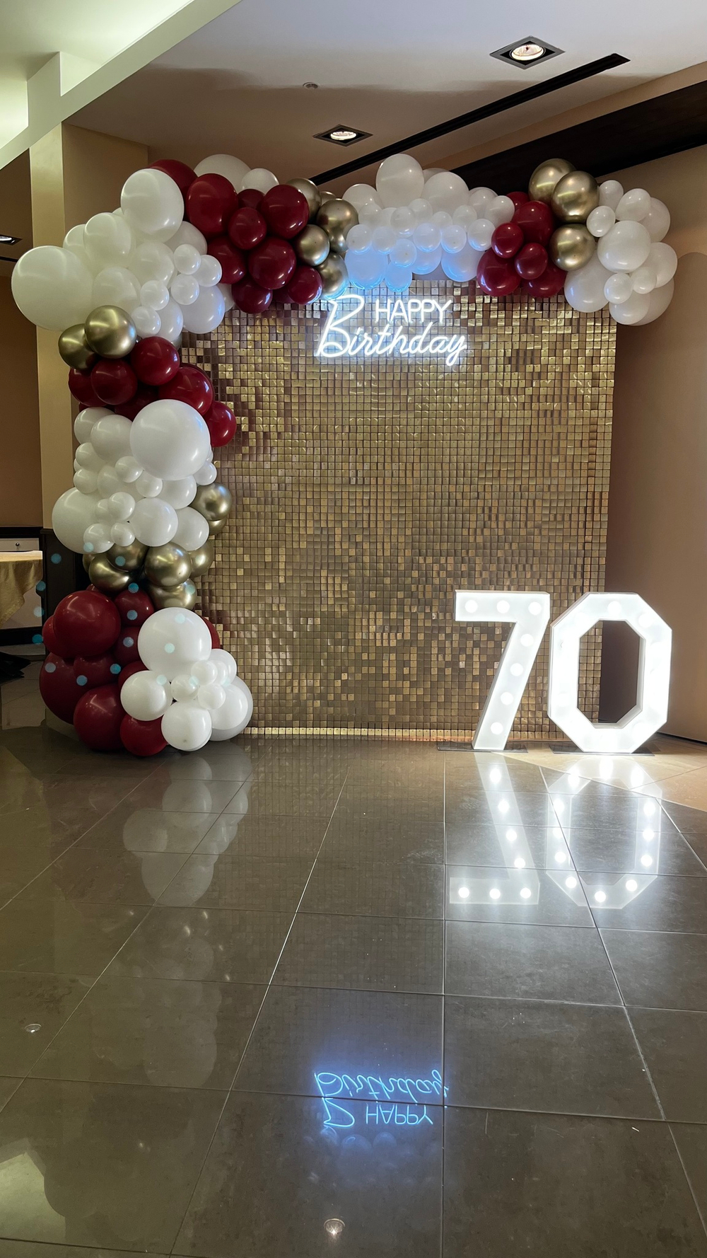 Фотозона на 70 лет