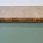 Прикроватная тумба Саргас из натурального дерева