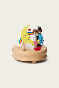 Музыкальный сувенир из дерева