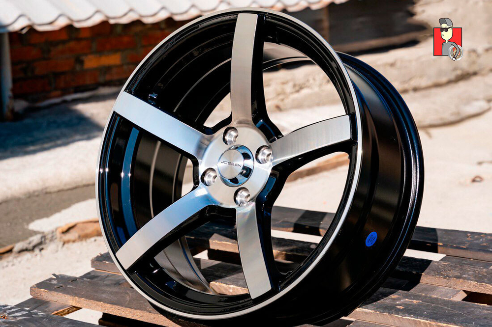 Комплект дисков Vossen CV3 17x7.5 et35 4x100