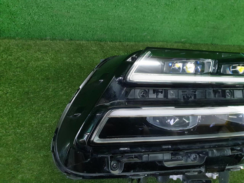 Фара левая Genesis GV80 (2020-2023) LED