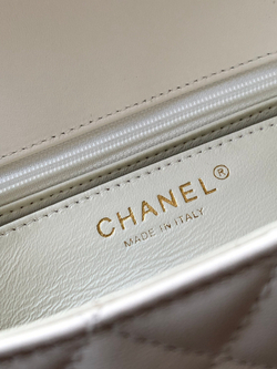 Chanel Bag 20 cm