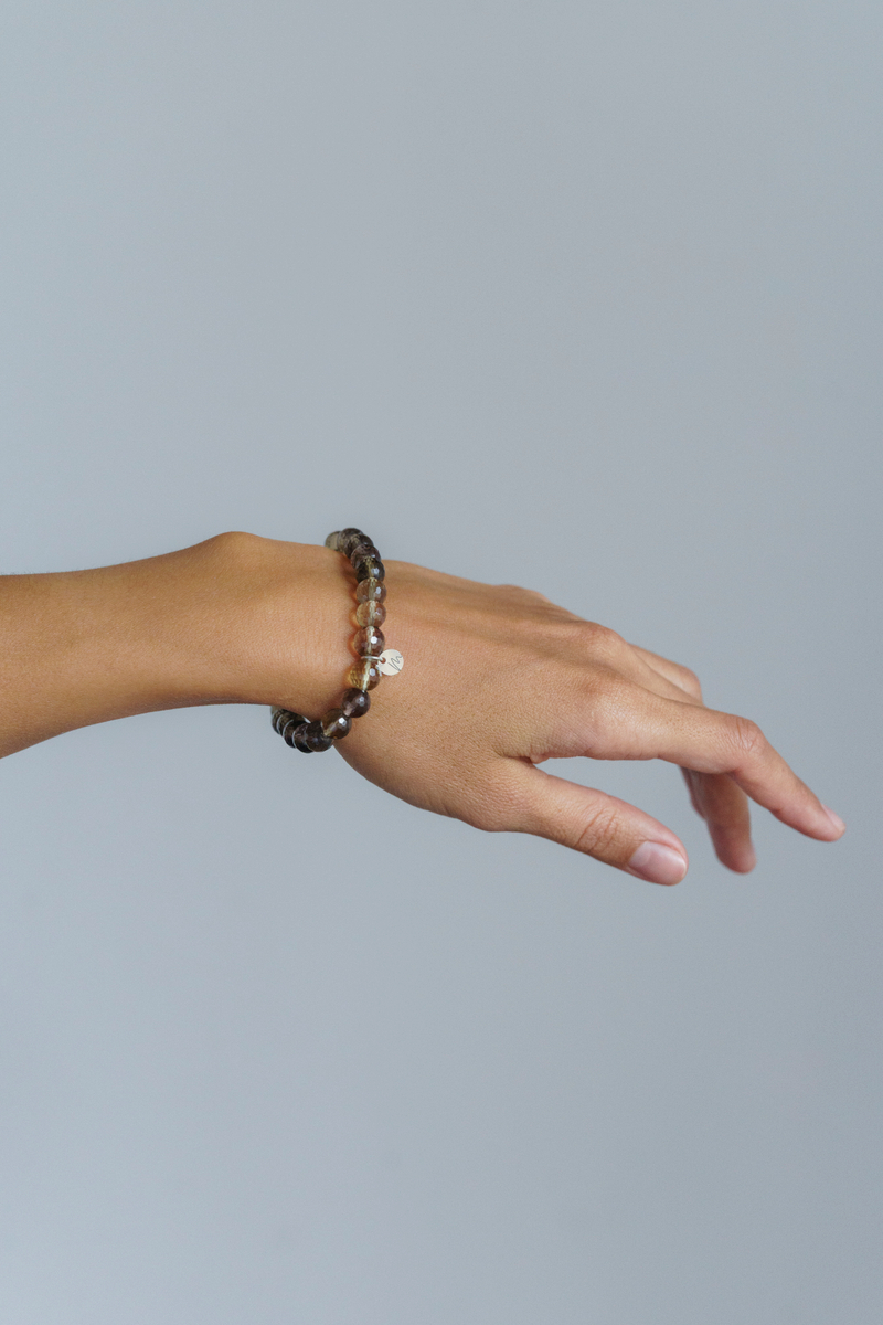 Браслет "Concentration & Energy" из раухтопаза 8 мм с подвеской