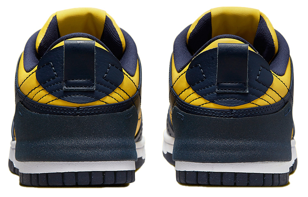 Кроссовки Nike Dunk Disrupt 2 (Женская размерная сетка)
