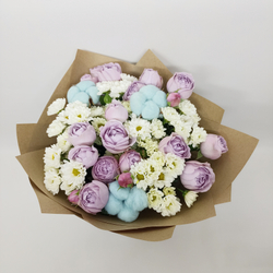 Букет из роз и хризантем София