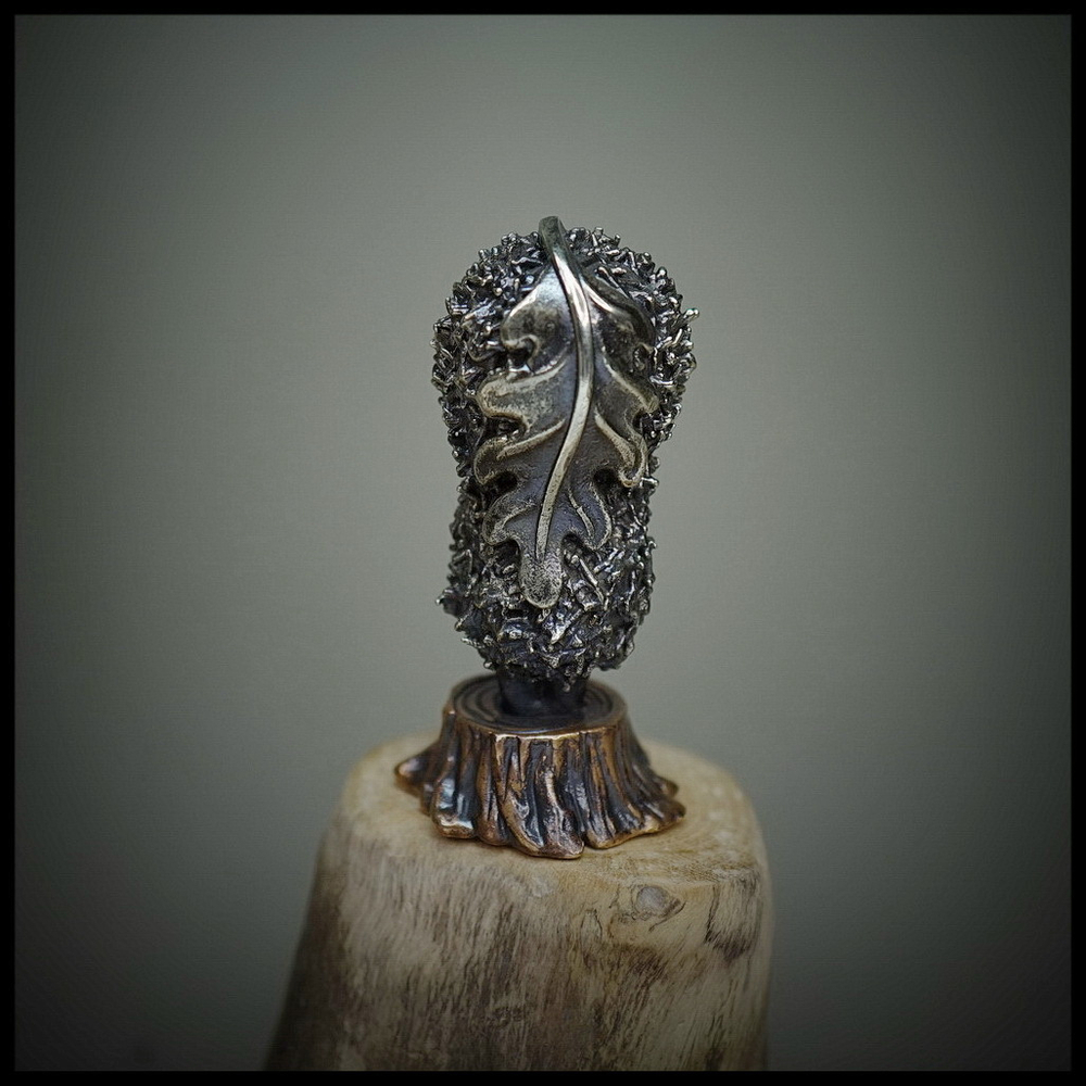 Коллекционная фигурка "Ежик" , биметалл