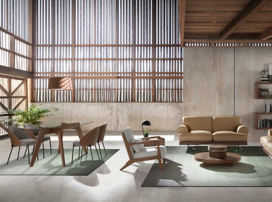 Обеденный стул 4115/DC-S197A из ткани и орехового шпона Испания 