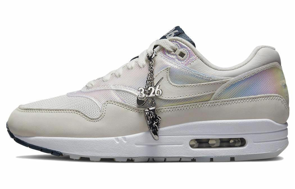 Кроссовки Nike Air Max 1 "La Ville Lumire" (Женская размерная сетка)