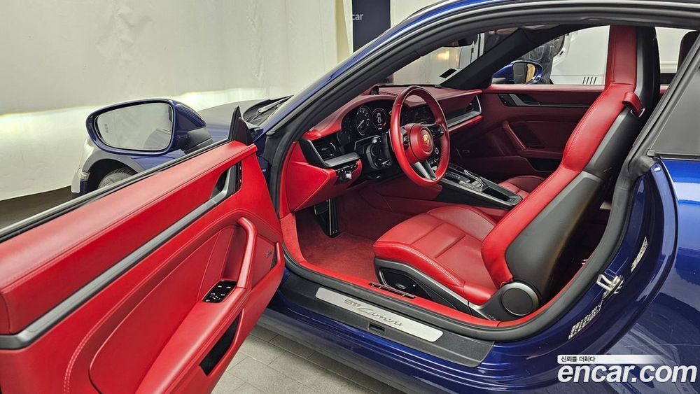 Porsche 911 (992) Carrera (08.2020)