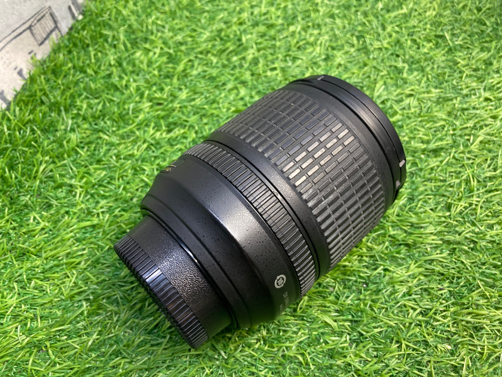 Nikon 18-105mm 3.5-5.6G AF-S ED DX VR