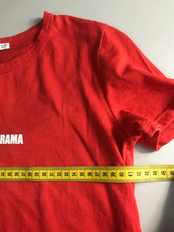 Футболка Zara с надписью, маркировка S, визуально 44 размер