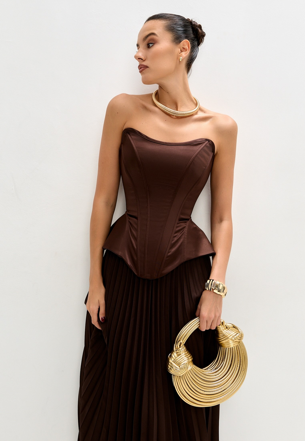 Топ с баской