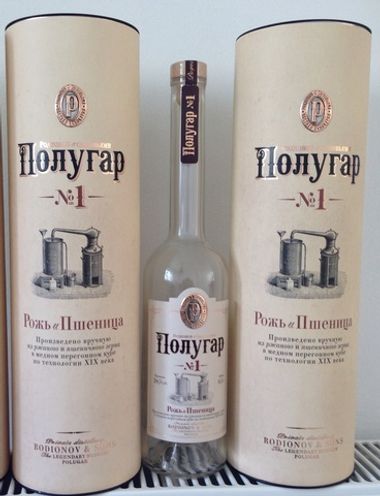 Полугар №1. Рожь Пшеница дистиллят в подарочной упаковке 38,5%. 0,5 Л