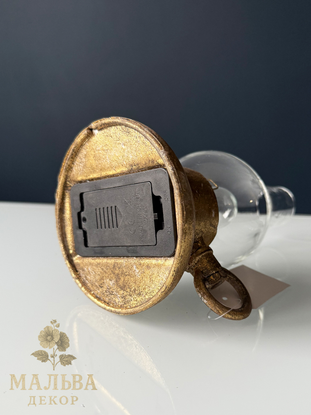 Светильник светодиодный "Керосинка" золотой антик 13x10,5x19,5 см