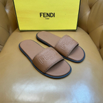 Кожаные шлепанцы