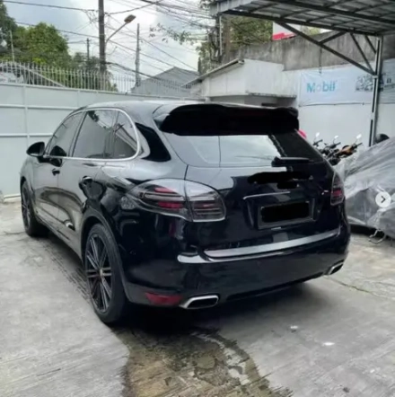 Фары заднего бампера Porsche Cayenne 958.1 2010–2014