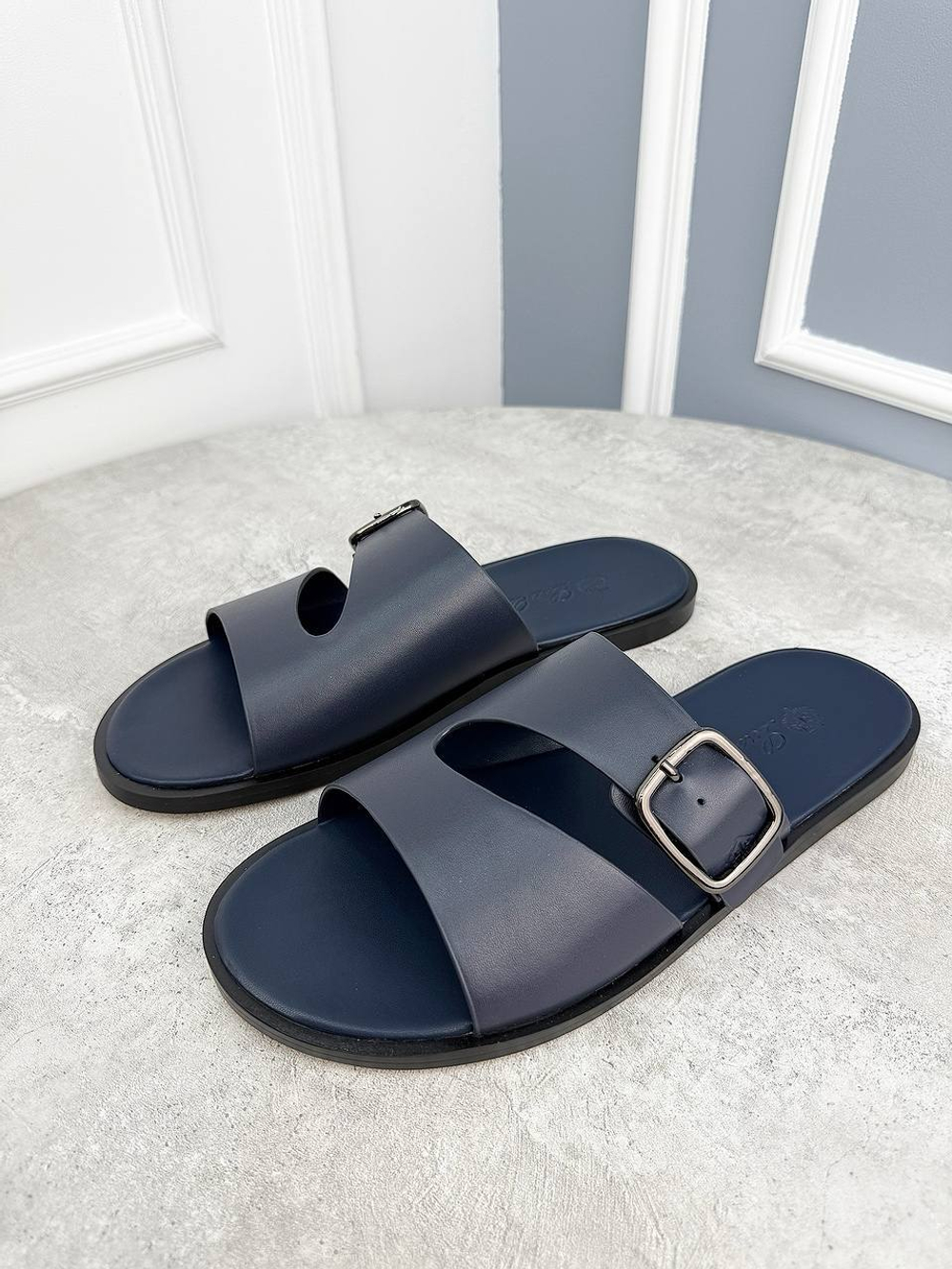 Шлёпанцы Loro Piana