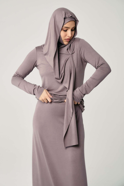 Лонгслив с капюшоном мокко