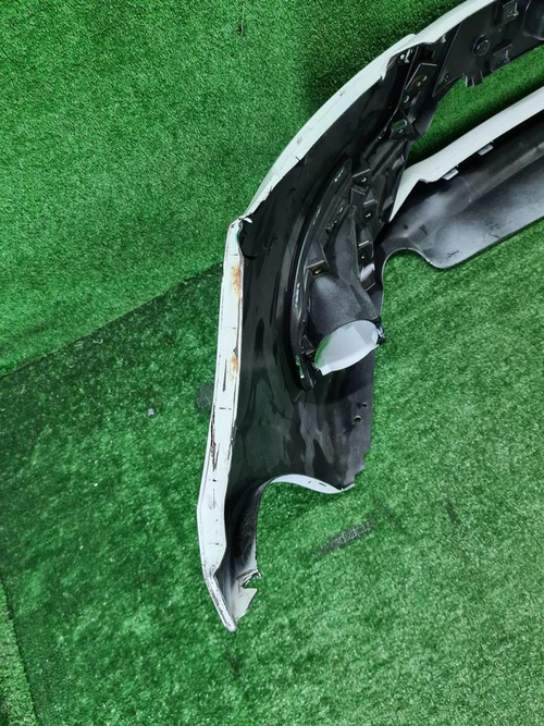 Бампер передний Lada Granta (2018-н.в.)