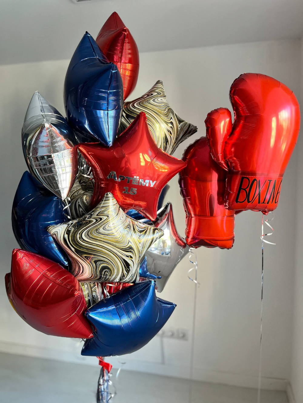 Воздушные шары боксерские перчатки синий/красный/серебро №3639