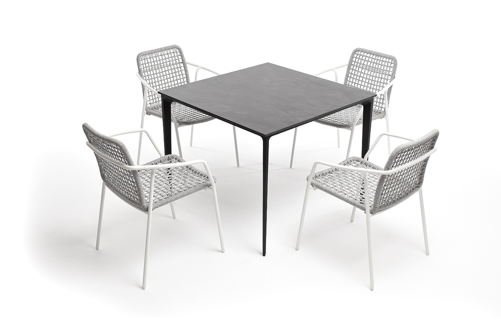 "Малага" обеденная группа на 4 персоны со стульями "Тунис", каркас белый, роуп светло-серый
