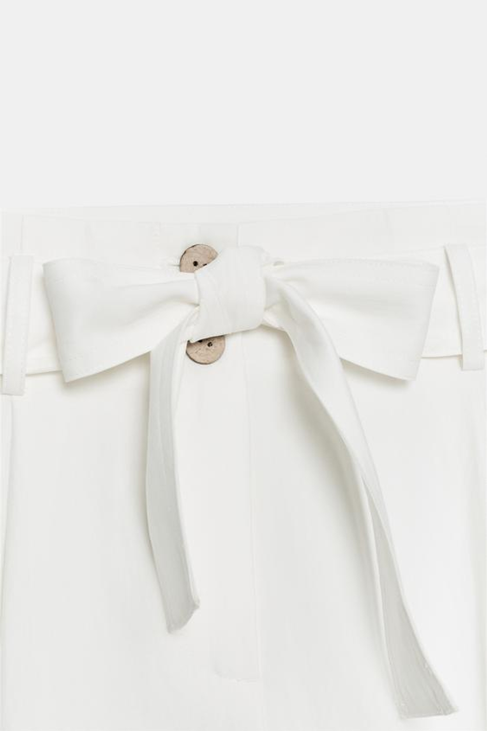 ZARA ШОРТЫ С ПОЯСОМ-БАНТОМ, БЕЛЫЙ