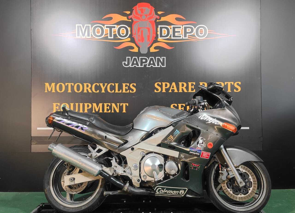 Kawasaki ZZ-R400 , 1999