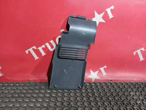 Накладка панели приборов левая 2019г.