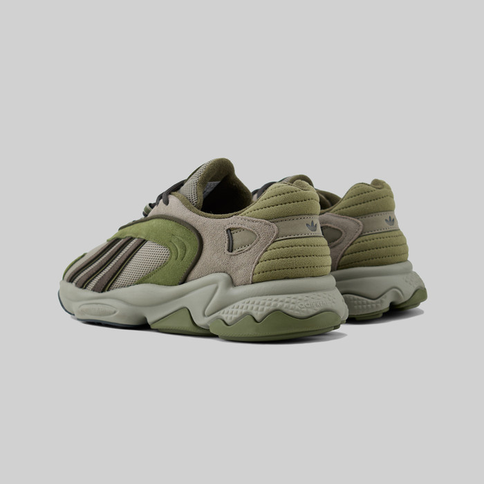 Кроссовки Adidas Originals Oztral артикул:ID9805 - купить в магазине Дайс