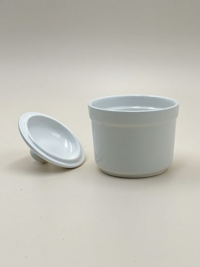 Сахарница керамическая 250 мл. с крышкой