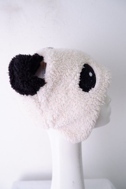 Шапка модная на 12-14лет