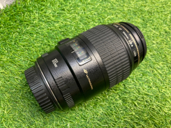 Canon EF 100mm 2.8 Macro USM