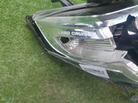 Битая Фара правая Toyota Land Cruiser Prado 150 (2013-2017) LED