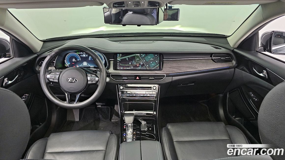 Kia K7 (Cadenza) Premier Hybrid Noblesse (01.2021)